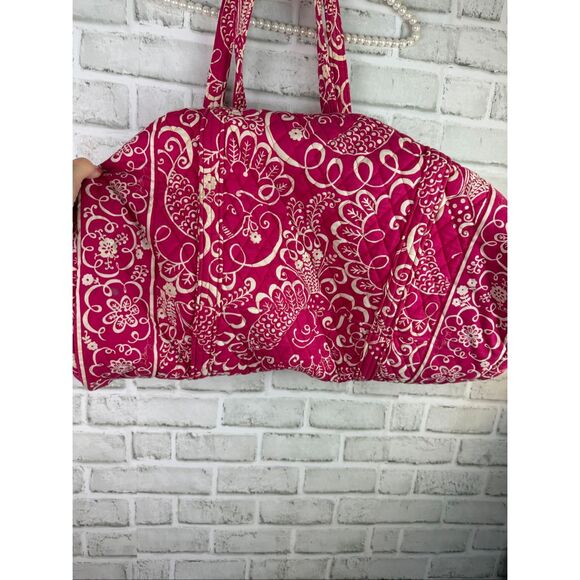 Vera Bradley Large Duffel Bag Very Berry Paisley (Retired Pattern) Bright Color - Picture 2 of 8